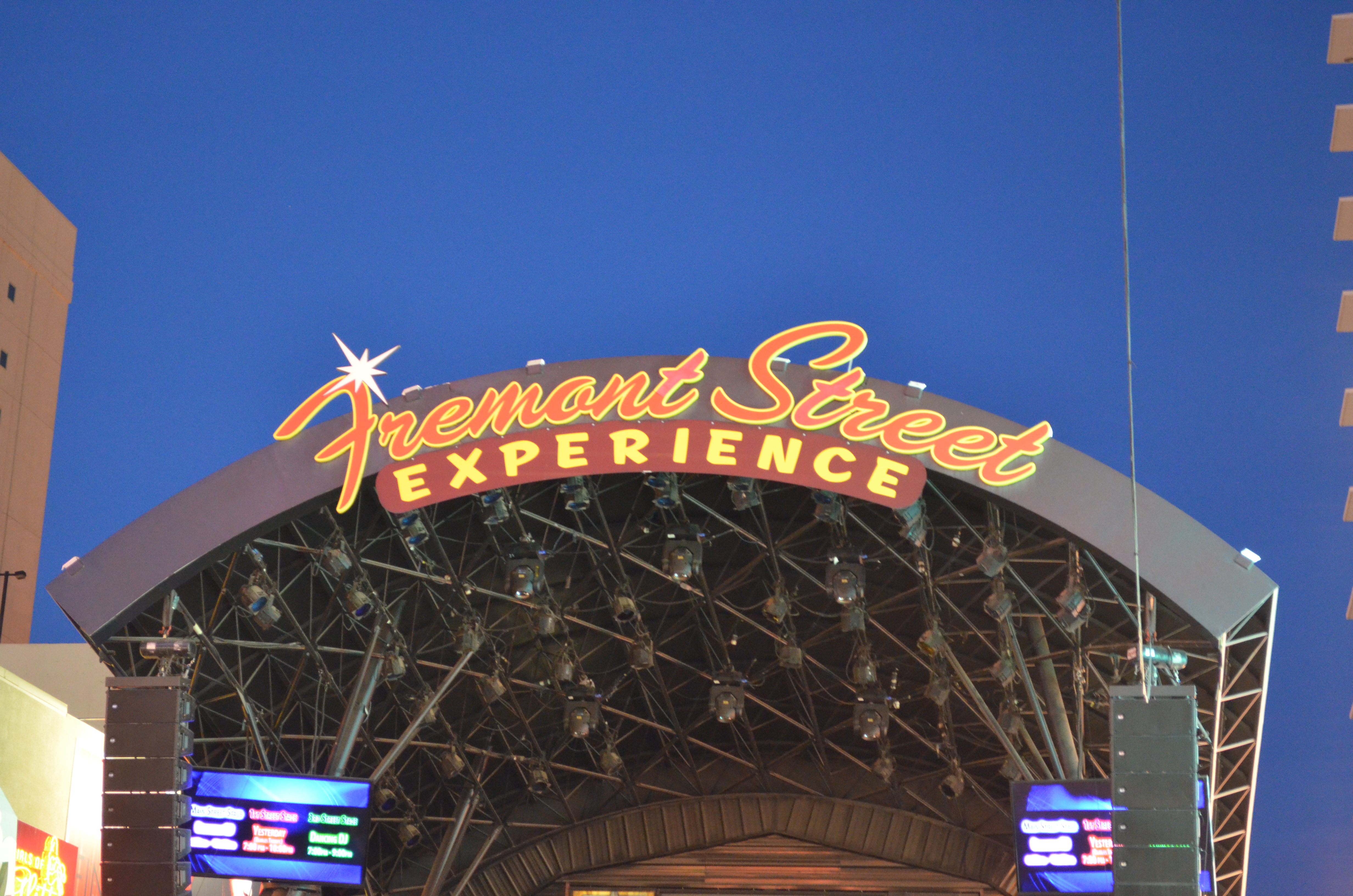 ./2016/04 - Las Vegas/Fremont Experience/DSC_0875.JPG